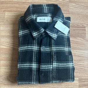 Hollister Men's Dark Checkered Shirt